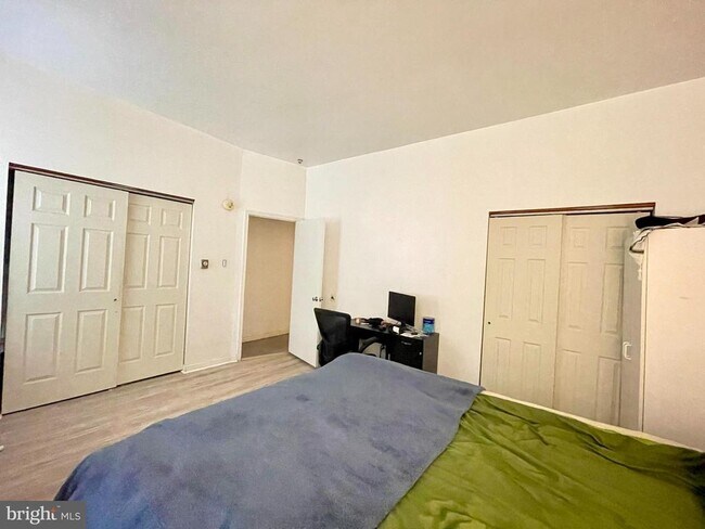 Foto del edificio - 1530 Mt Vernon St