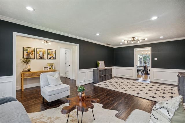 Foto del edificio - 10906 Ferndale Rd