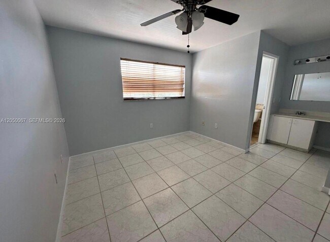 Foto del edificio - 14909 SW 80th St