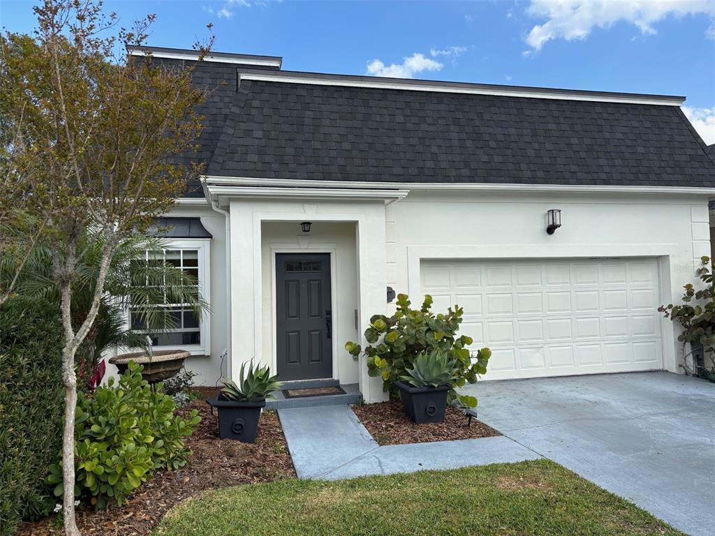 Foto principal - 907 Sussex Close