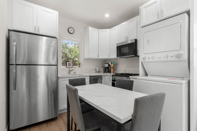 Foto del edificio - 1535 S Ogden Dr