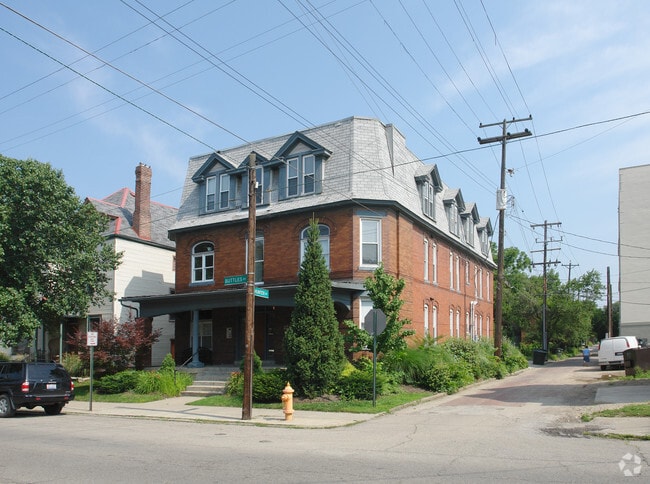 Building Photo - 226 Buttles Ave