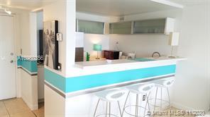 Foto del edificio - 465 Ocean Dr