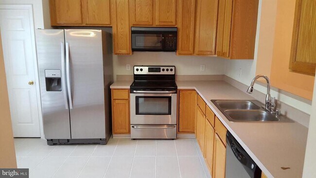 Foto del edificio - 8108 Madrillon Springs Ln