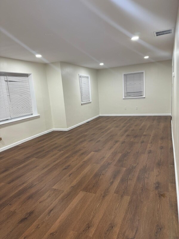 Foto del edificio - 818 Willow Way