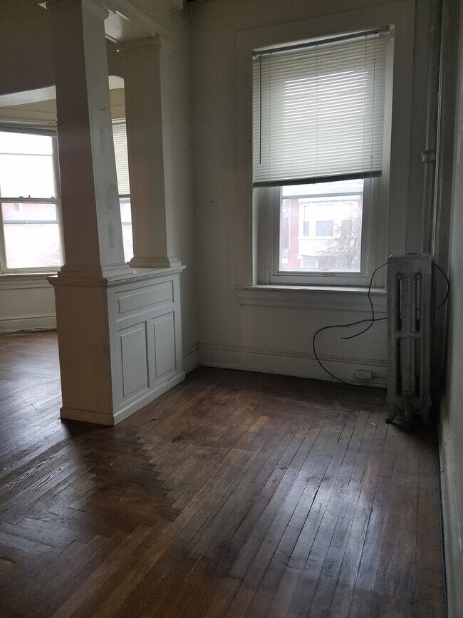 Foto del edificio - 507 W Market St