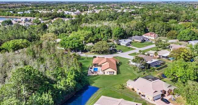 Foto del edificio - Beautifully updated Pool Home!!