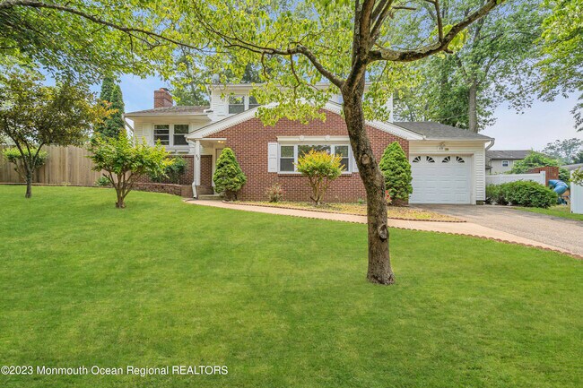 Building Photo - 69 Shady Nook Dr