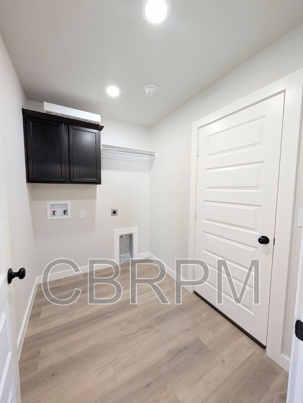 Foto del edificio - 3220 Cottonwood Ave