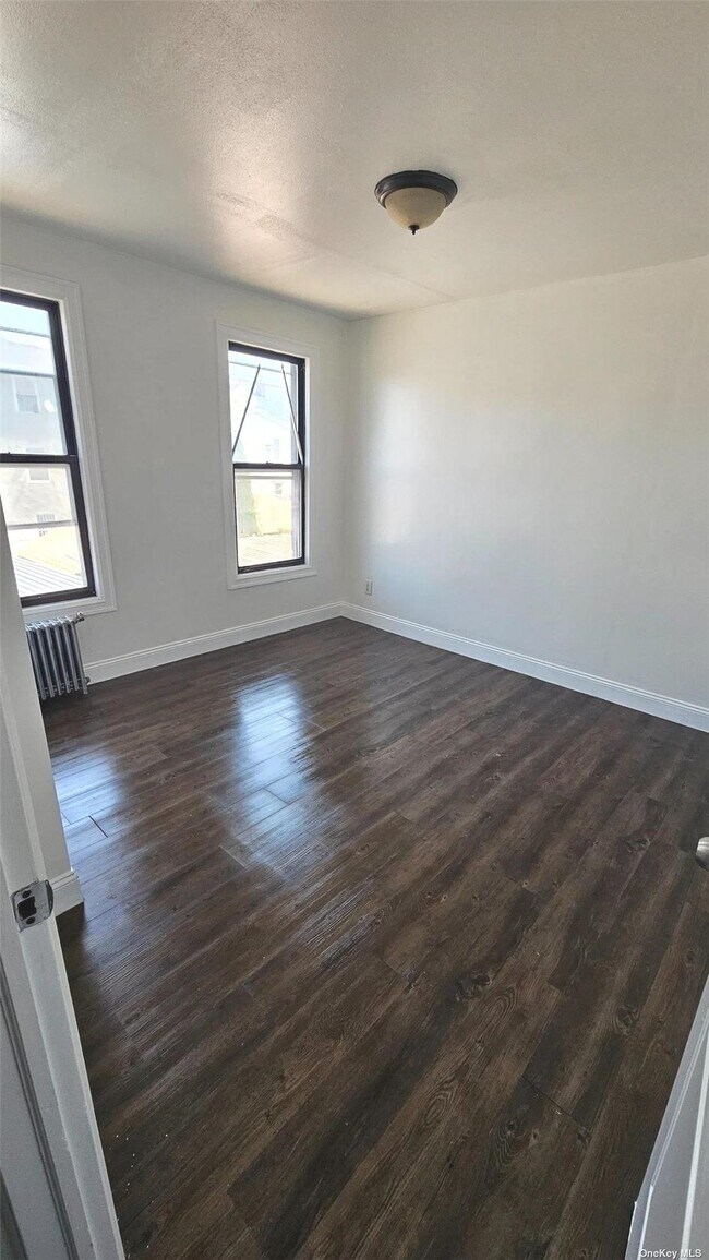 Foto del edificio - 94-25 116th St