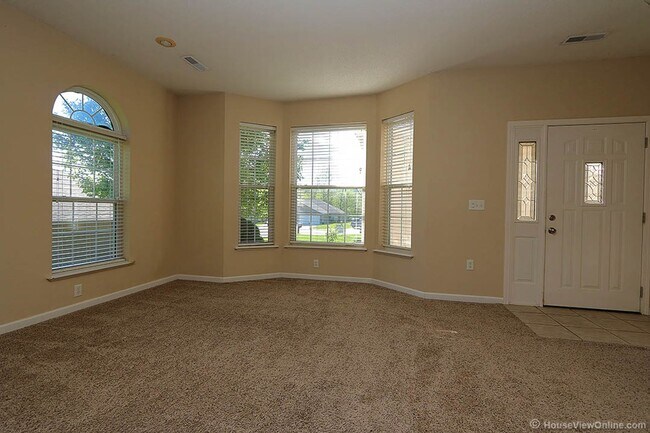 Foto del edificio - Greenwood Circle 4652/4654