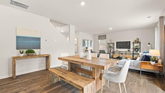 Foto del edificio - 311 Deer Run Dr