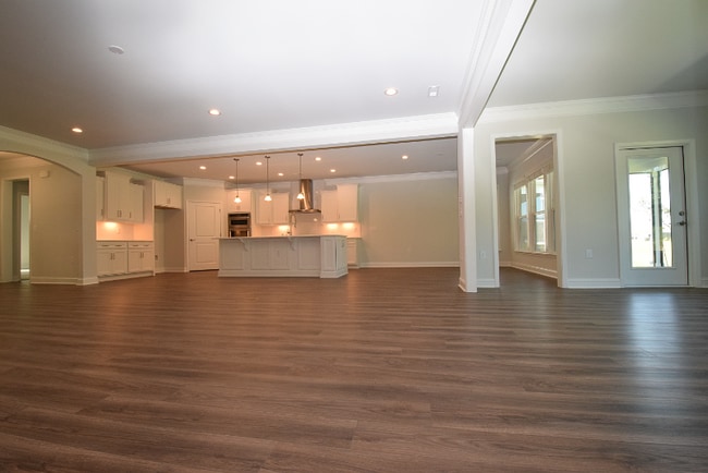 Photo - 727 Craddock Dr House