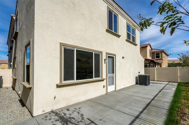 Foto del edificio - 26809 Trestles Drive, Santa Clarita, CA 91...
