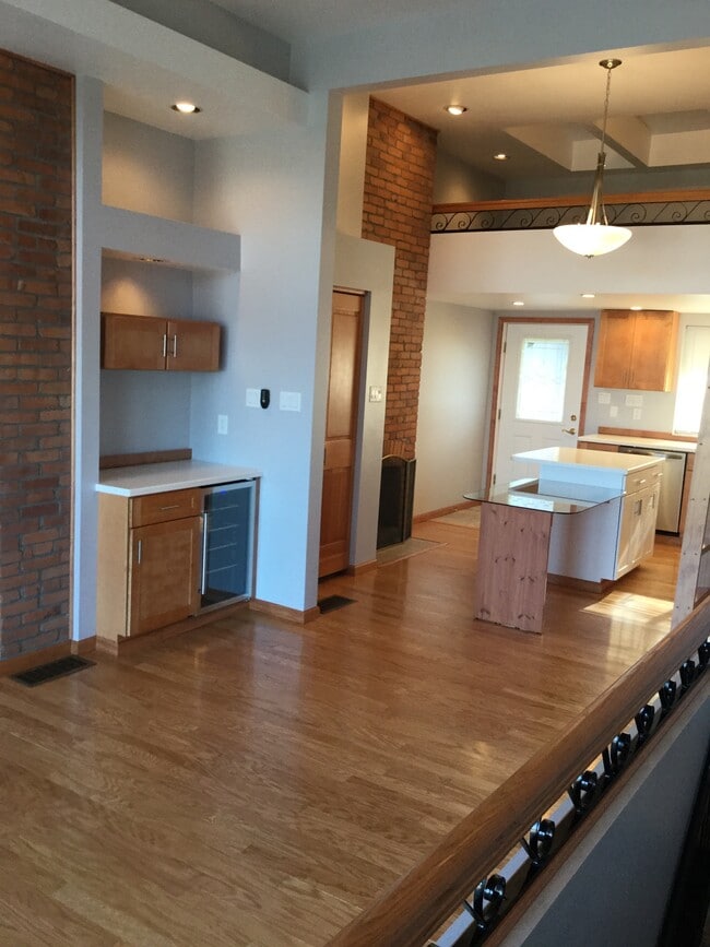 Building Photo - 2313 Primrose St