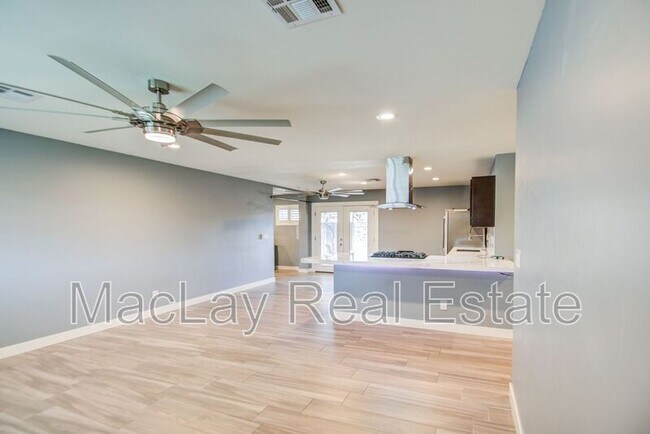 Building Photo - 3729 W Butler Dr