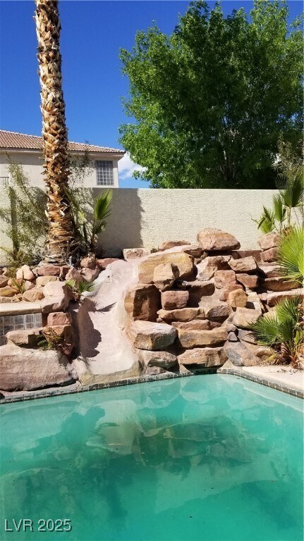 Building Photo - 7414 Page Ranch Ct
