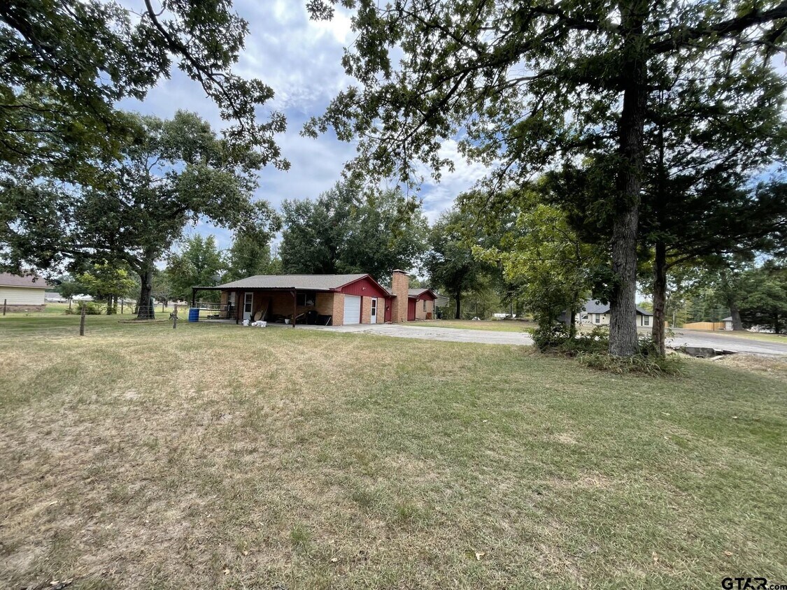 21322 Carole St, Chandler, TX 75758 House Rental in Chandler, TX