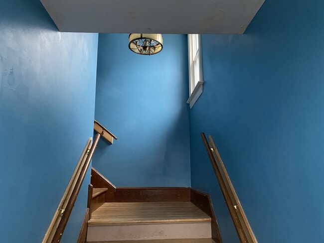 Building Photo - 59 York St