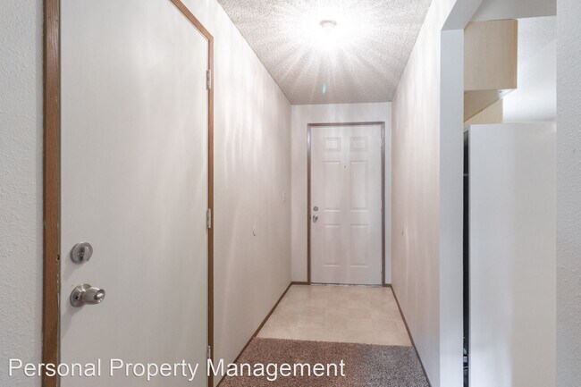 Building Photo - 2 br, 1.5 bath House - 1809 SE 145th Court