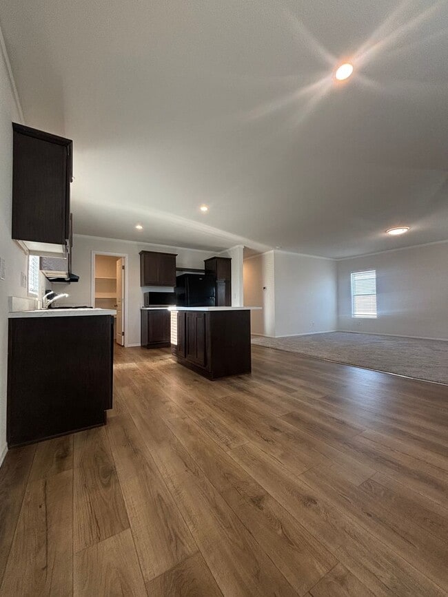 Foto del edificio - Charming 3 Bedroom 2 Bathroom Home for Rent or Purchase