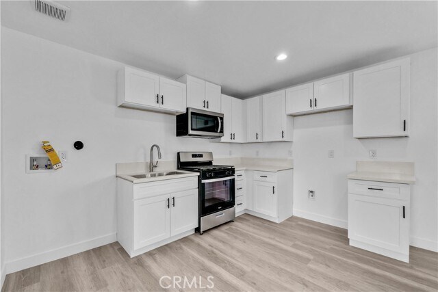 Building Photo - 9156 Catawba Ave