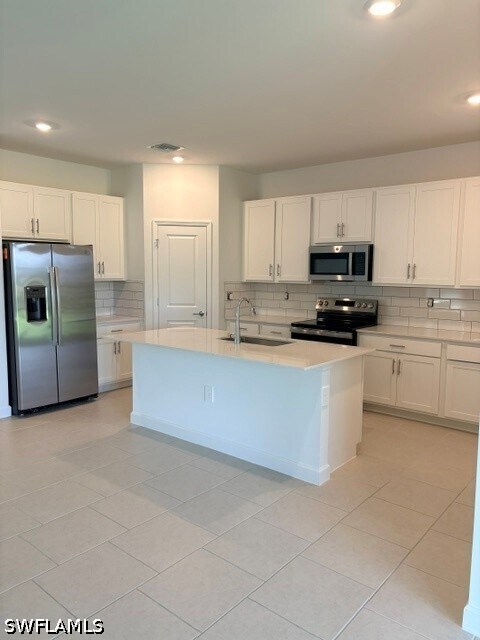 Building Photo - 4758 Espiritu Wy