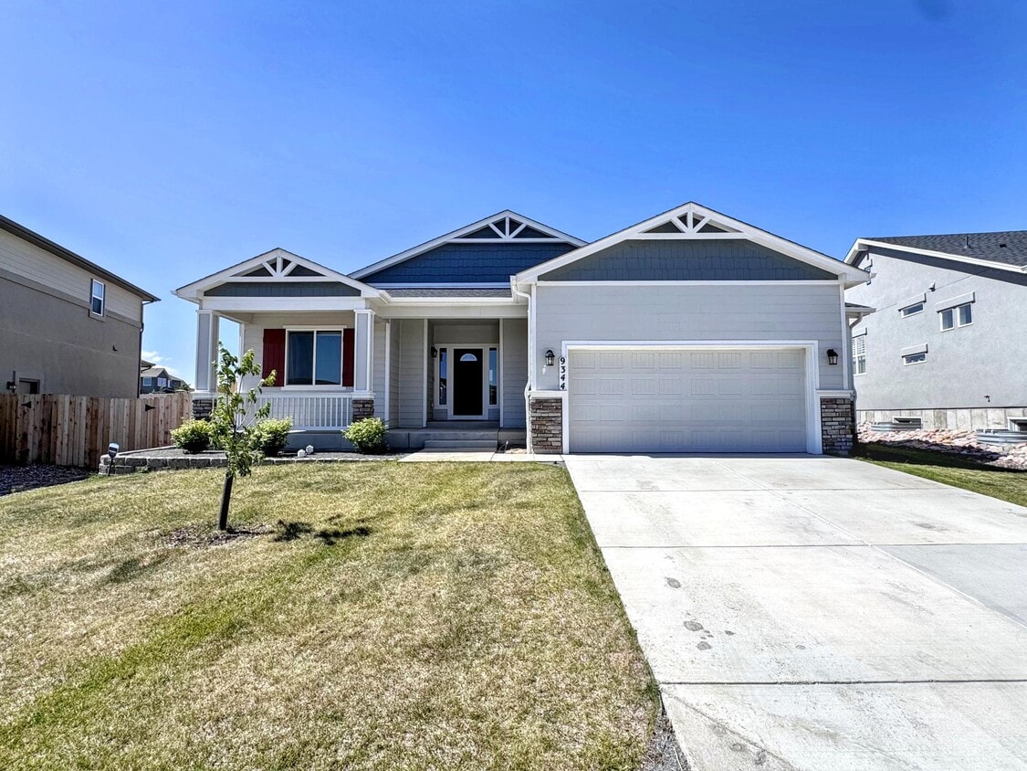 Primary Photo - 9344 Beaver Brook Dr