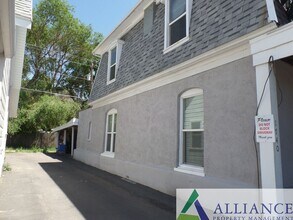 Building Photo - 1738 Washington Blvd