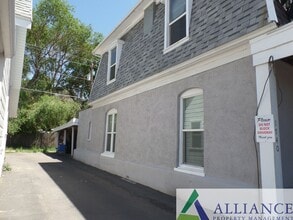 Building Photo - 1738 Washington Blvd