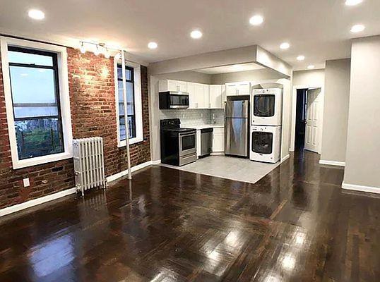 Primary Photo - 3 bedroom in BRONX NY 10452