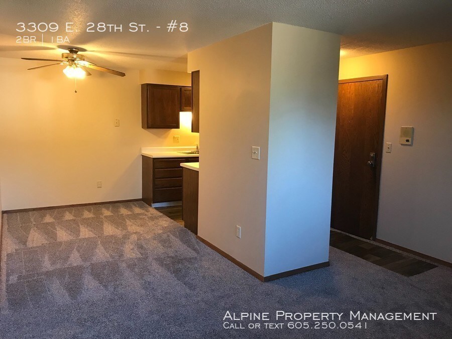 Foto principal - 3309 E 28th St