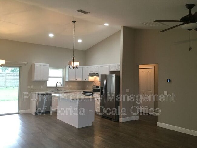Foto del edificio - 24 Juniper Cir Rd