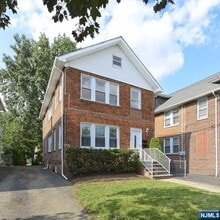 Building Photo - 49 Brookline Ave
