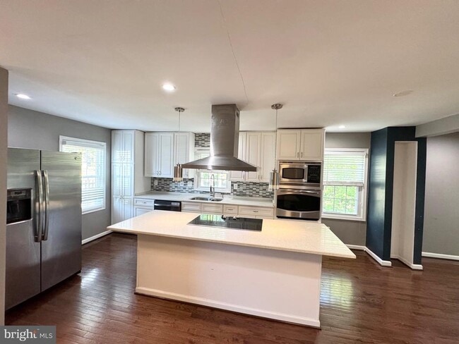Building Photo - 16611 Geddy Ct