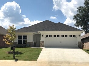 Building Photo - 3429 Cottage Ct