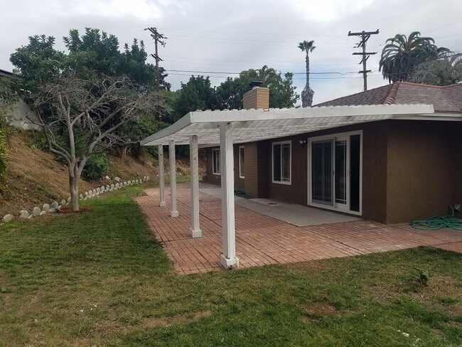 Building Photo - Single Story Home- Bonita!