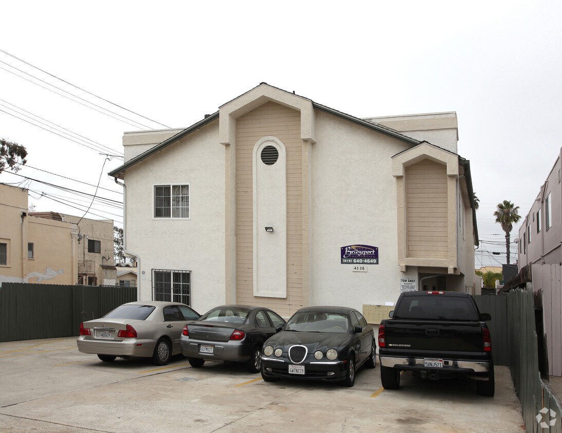 Building Photo - 4326 Illinois St