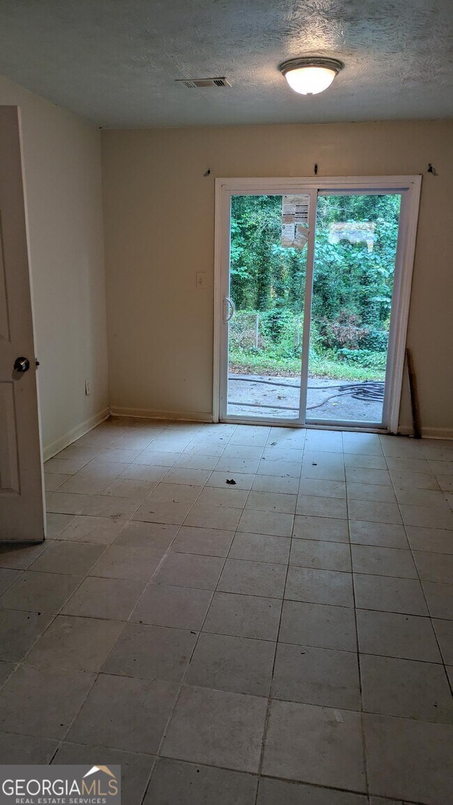 Building Photo - 1009 Autumn Crest Ct