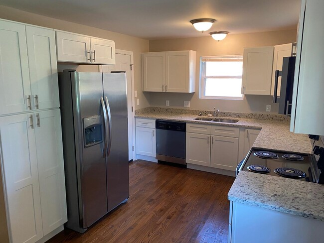 Photo - 5554 Karen Ave Apartment