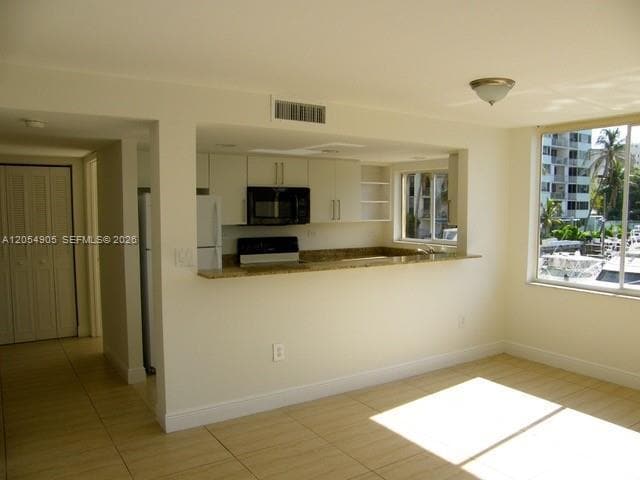 Foto del edificio - 1740 NW N River Dr