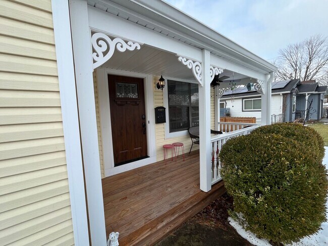 Foto del edificio - Fantastic 3 bedroom 2 bathroom single family home Johnstown