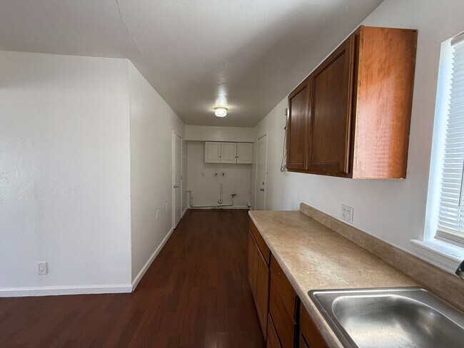 Foto del edificio - 4590-4592 73rd St, Sacramento, CA 95820