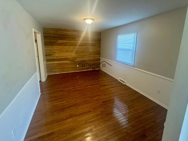Foto del edificio - 5241 Boy Scout Rd