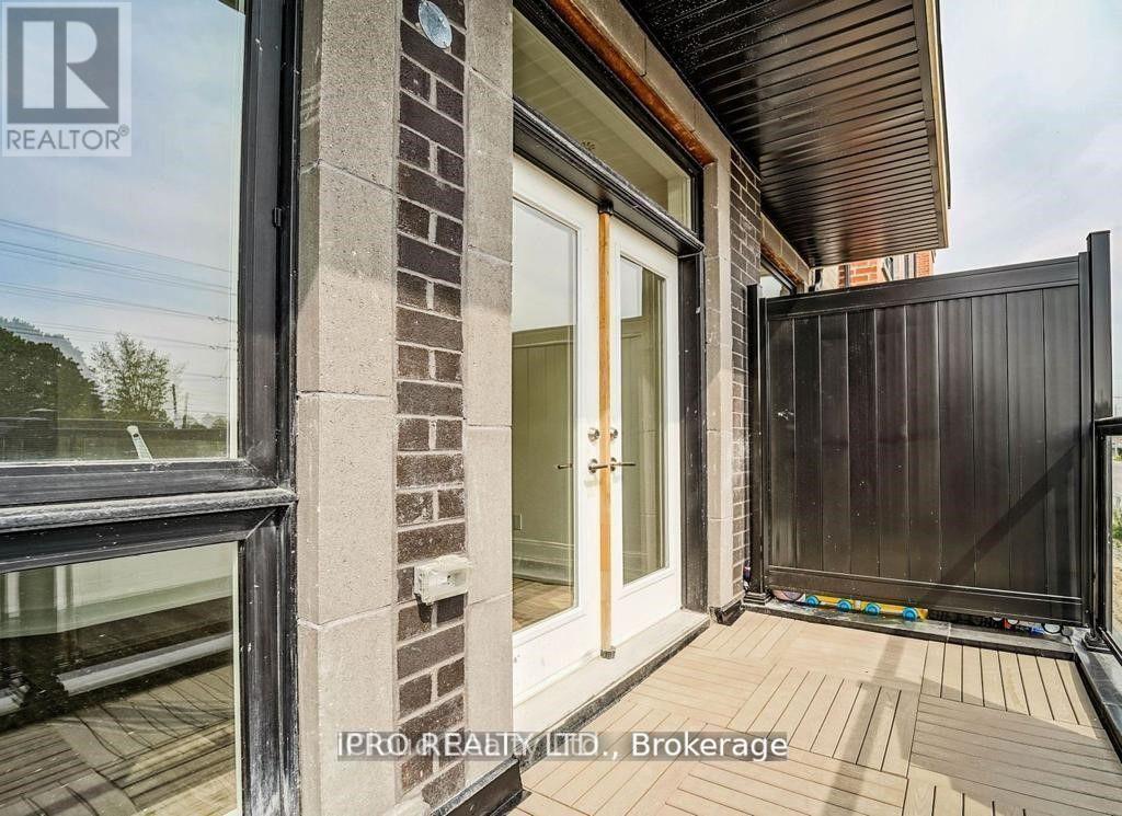 Primary Photo - 12868 Yonge St