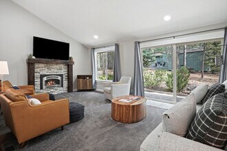 Building Photo - 2 Killdeer Ln
