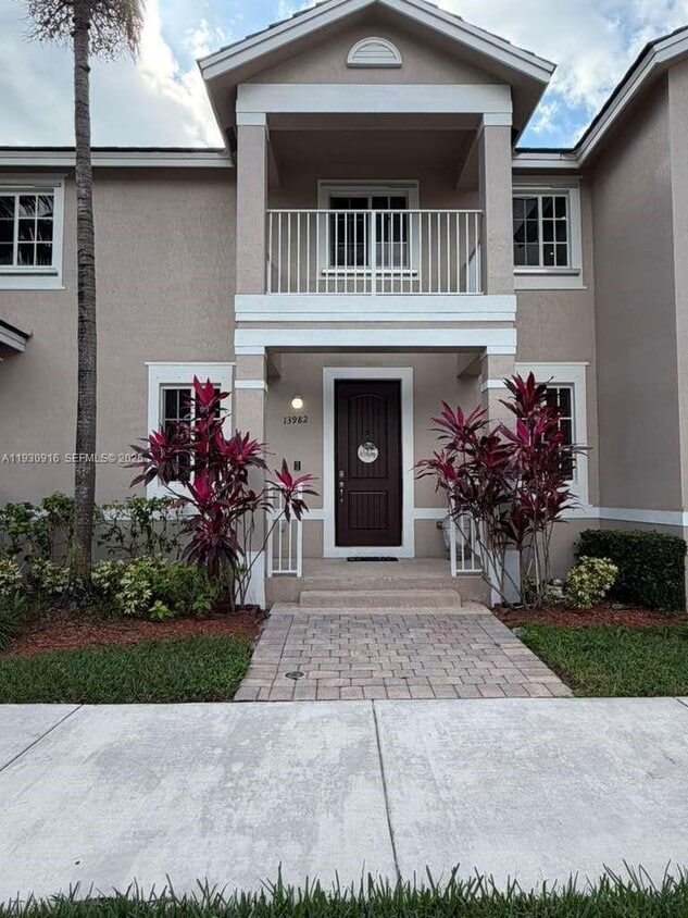 Photo - 13982 Southwest 276th Street, Homestead, FL 33032 - 3 BR 2.5 BA townhouse