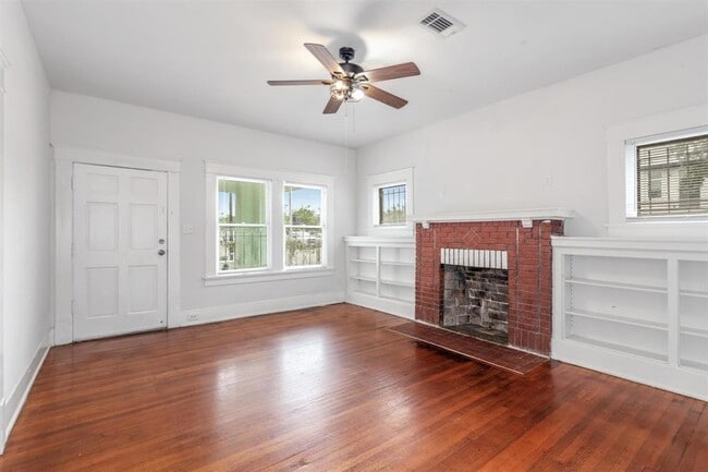 Building Photo - 1601 Holman St
