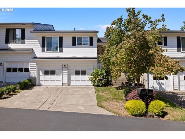 Building Photo - Bright and Open 1,638 SqFt Home Featuring Fireplace, Updated Kitchen & Scenic Outdoor Views **Wat...