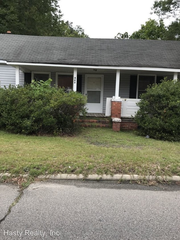442 E Church St, Laurinburg, NC 28352 House Rental in Laurinburg, NC